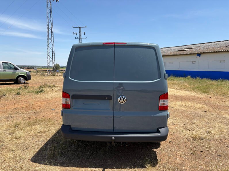 Volkswagen Transporter 2.0 TDI L2H1 4Motion DC