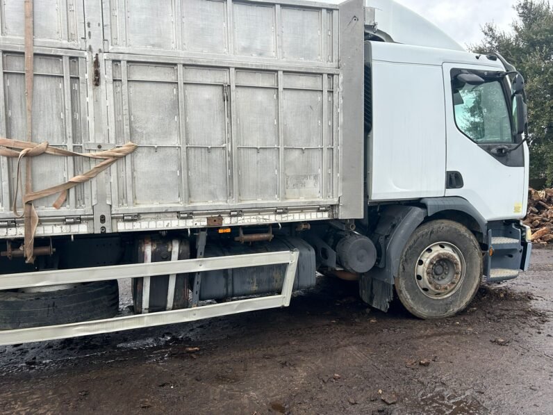 RENAULT 370.26 6X2