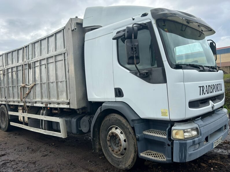 RENAULT 370.26 6X2