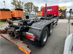 Scania P400 6×4 Gancho Portacontenedores