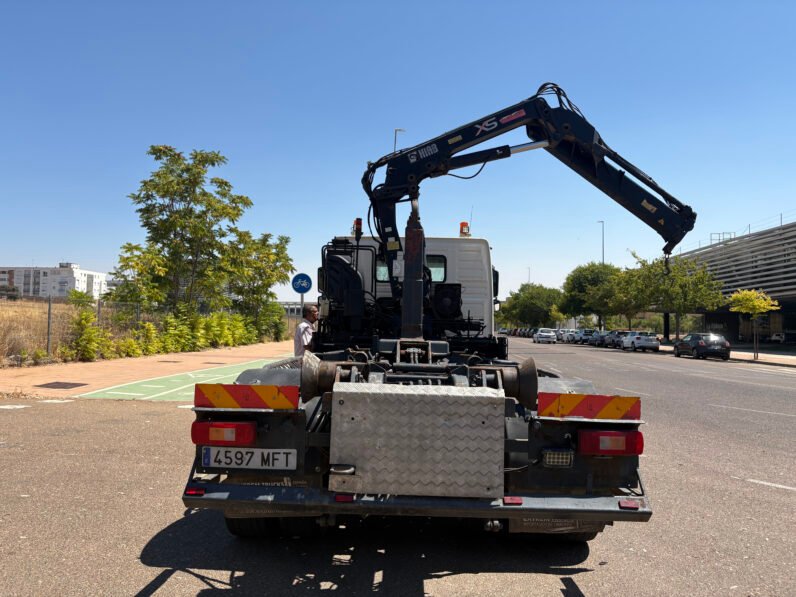VOLVO FM9 260 4×2 GRÚA HIAB MULTILIFT