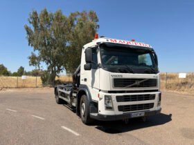 VOLVO FM9 260 4×2 GRÚA HIAB MULTILIFT