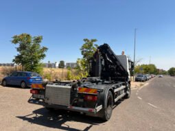 VOLVO FM9 260 4×2 GRÚA HIAB MULTILIFT