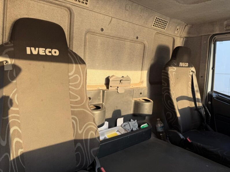 IVECO AD260SY/PS 460 6×2 CAJA ABIERTA + ZEPRO