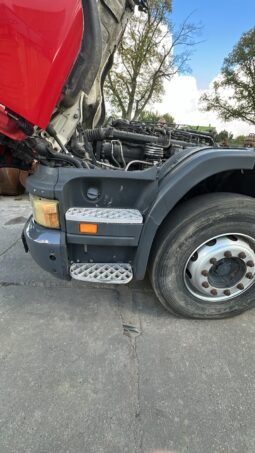 Scania P400 6×4 Gancho Portacontenedores