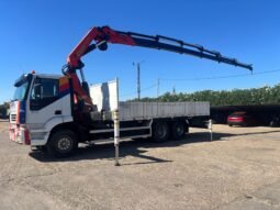 IVECO TRAKKER 310 con grúa Palfinger PK 42502
