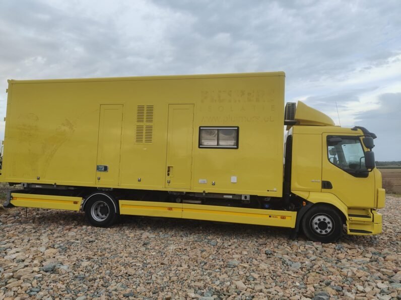Volvo FL 240