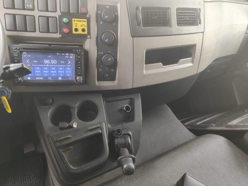 Volvo FL 240